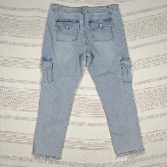 KanCan High Rise Cargo Jeans Light Wash Straight Leg Size 11/29 - Picture 2 of 8